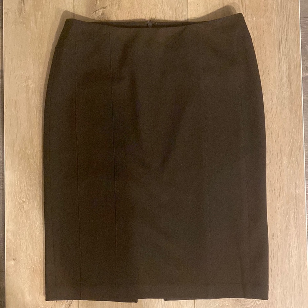 Brown pencil skirt